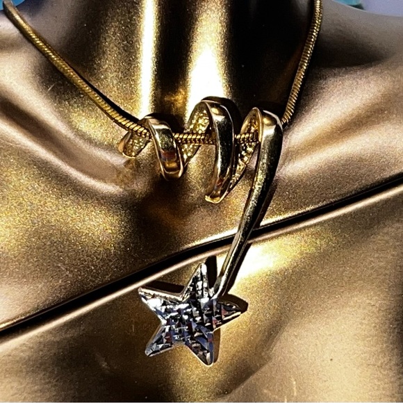 10K W/Y Gold Shooting Star Slide Pendant - Picture 12 of 16